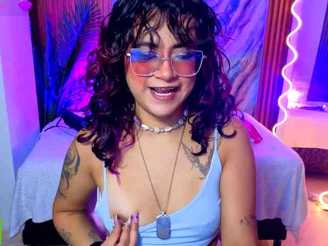 Kristen-tay webcam
