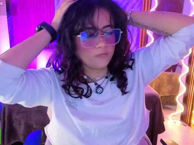 Kristen-tay