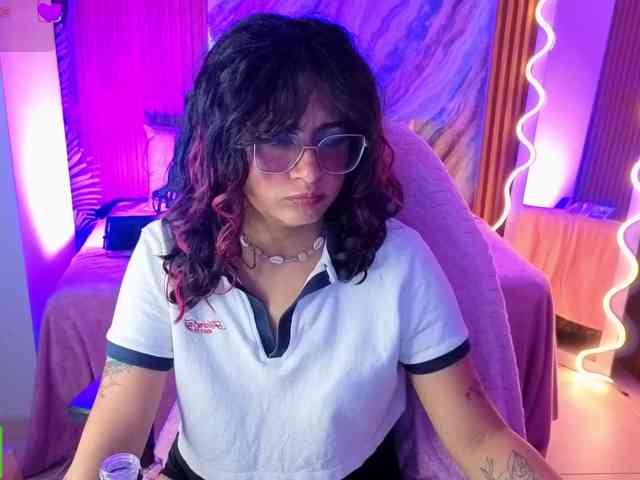 Kristen-tay webcam