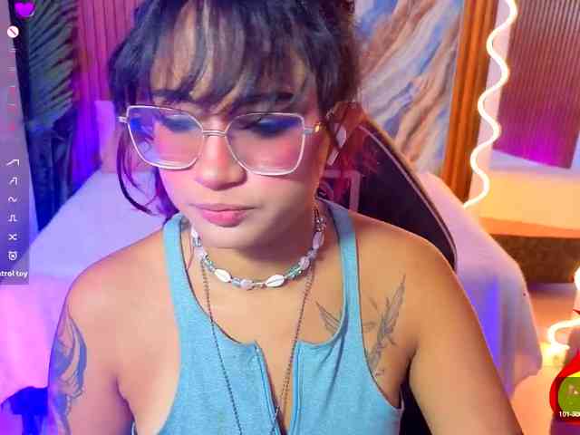 Kristen-tay webcam