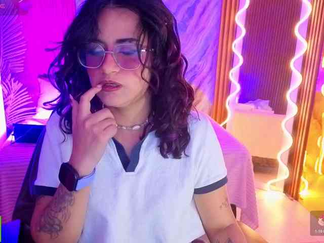 Kristen-tay webcam
