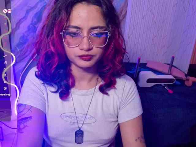 Kristen-tay webcam