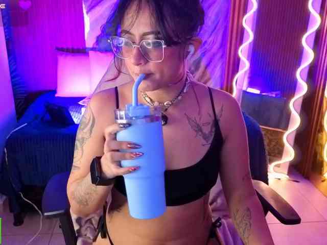 Kristen-tay