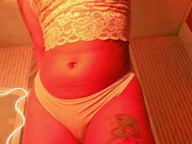 Kristen-tay webcam