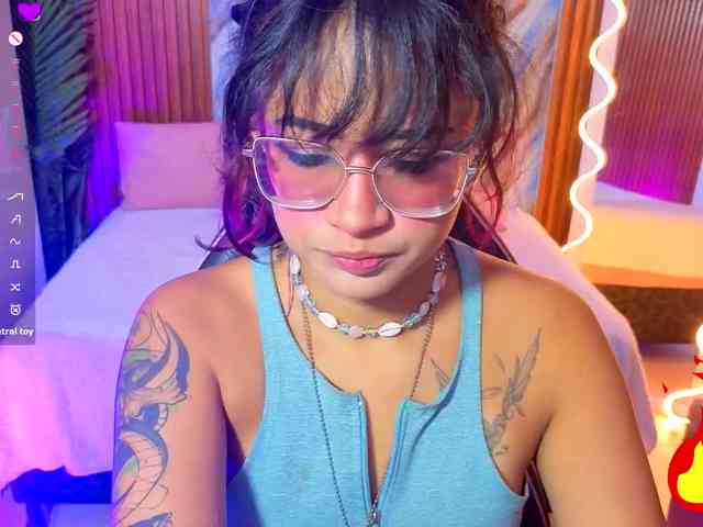 Kristen-tay webcam