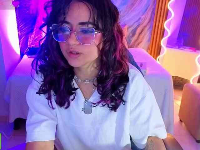 Kristen-tay webcam