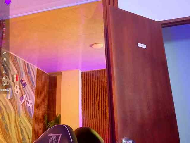 Kristen-tay webcam
