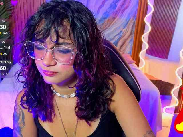 Kristen-tay webcam