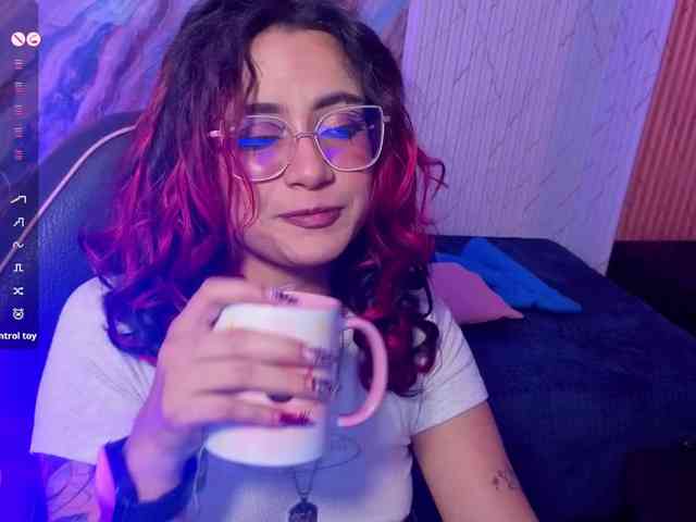 Kristen-tay webcam