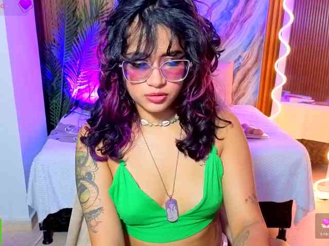 Kristen-tay webcam