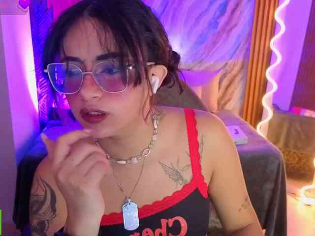 Kristen-tay