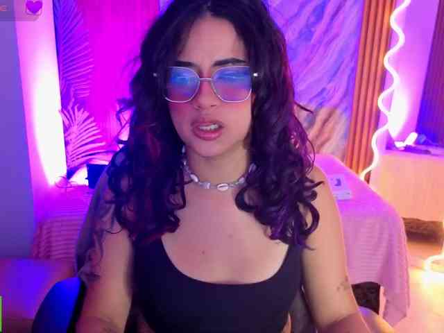 Kristen-tay webcam