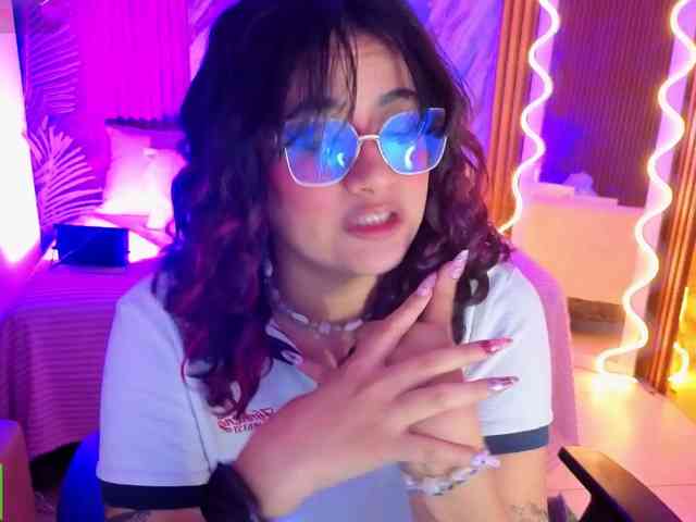 Kristen-tay webcam