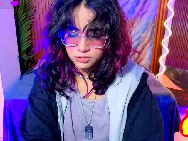 Kristen-tay webcam