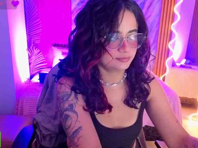 Kristen-tay