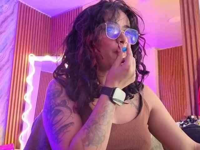 Kristen-tay webcam
