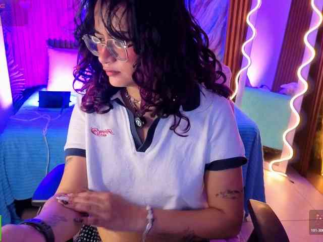 Kristen-tay