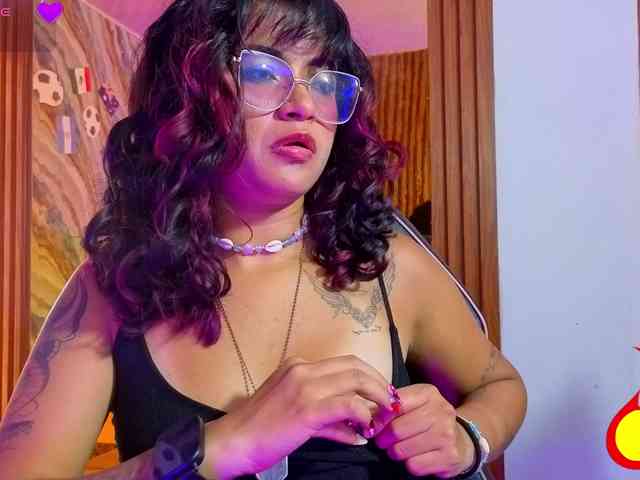 Kristen-tay webcam