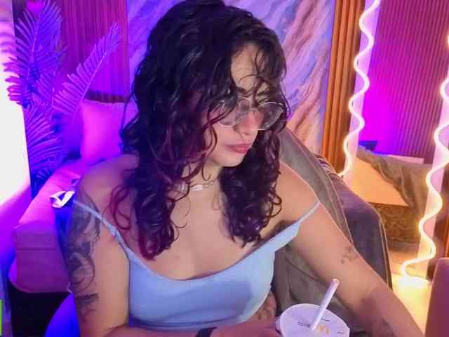 Kristen-tay webcam