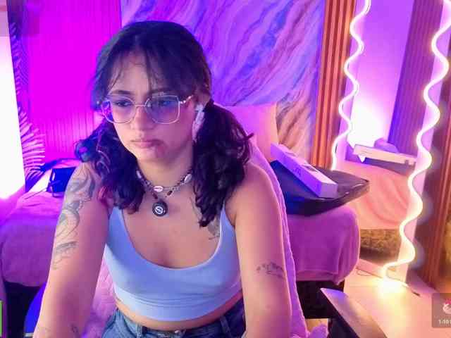 Kristen-tay