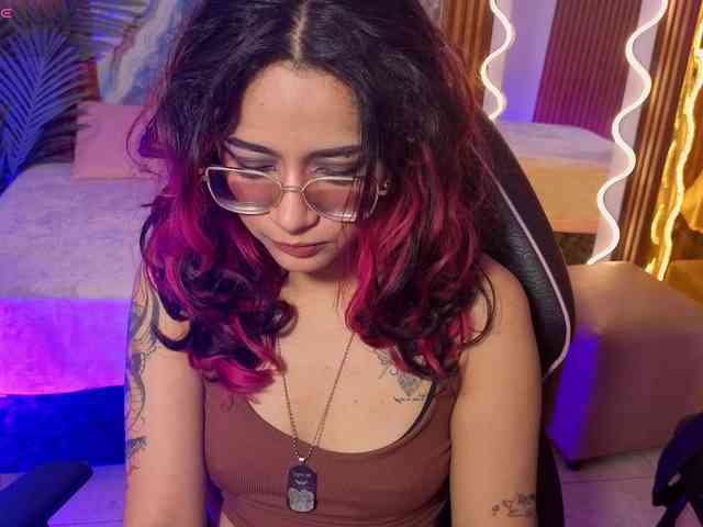 Kristen-tay webcam
