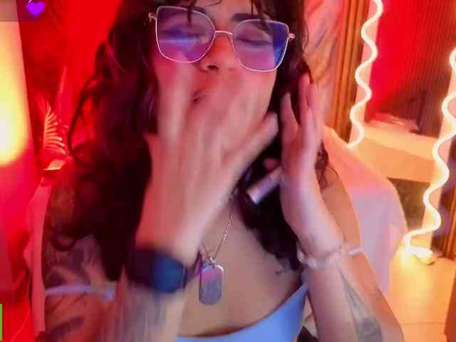 Kristen-tay webcam