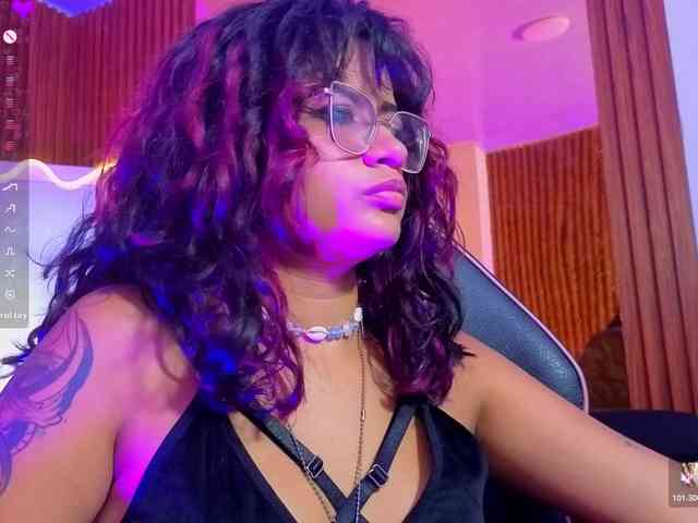 Kristen-tay webcam
