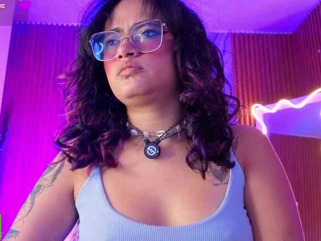 Kristen-tay webcam