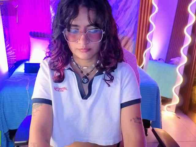 Kristen-tay