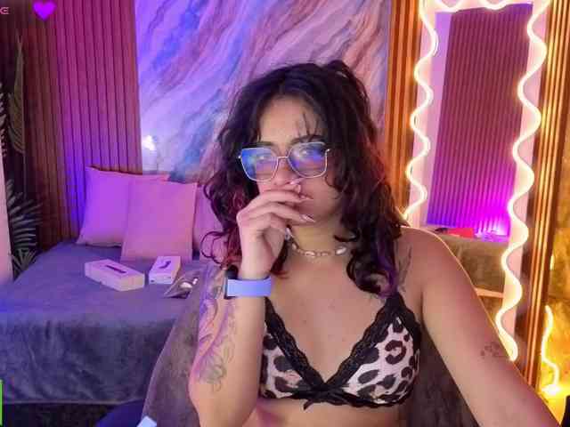 Kristen-tay webcam