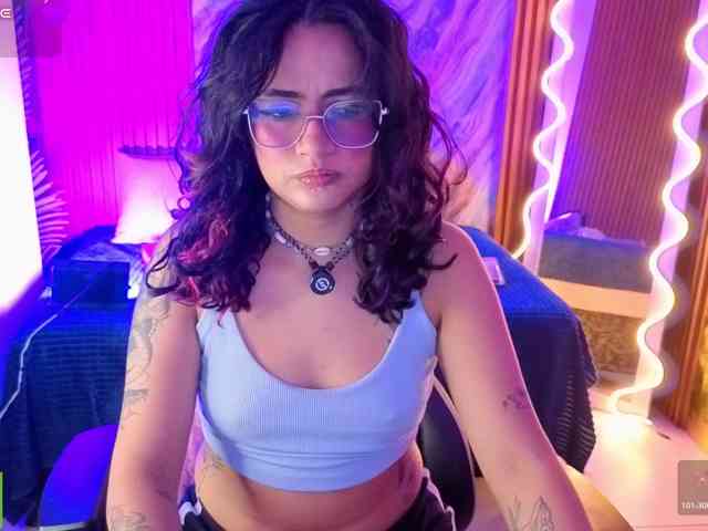 Kristen-tay