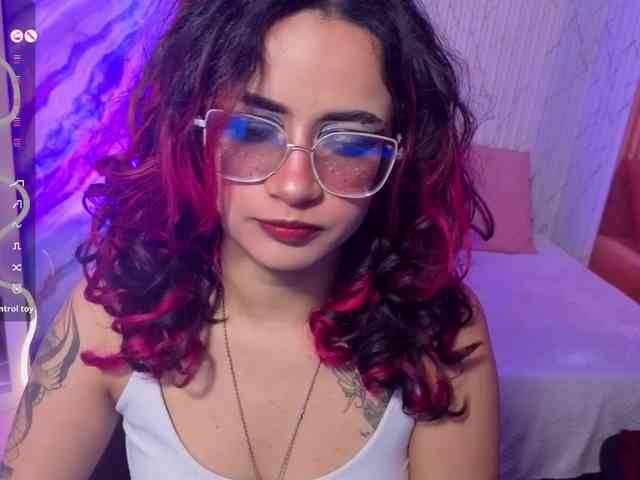 Kristen-tay webcam