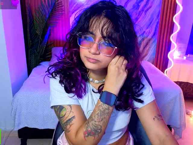 Kristen-tay Kristen-tay
