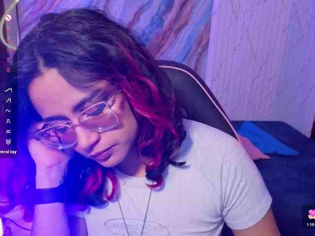 Kristen-tay webcam