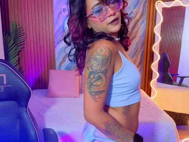 Kristen-tay webcam