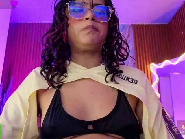 Kristen-tay webcam