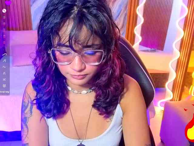 Kristen-tay webcam