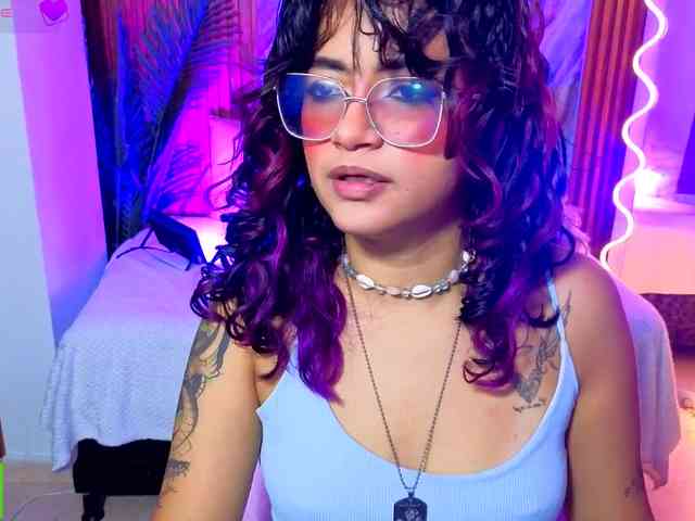 Kristen-tay webcam