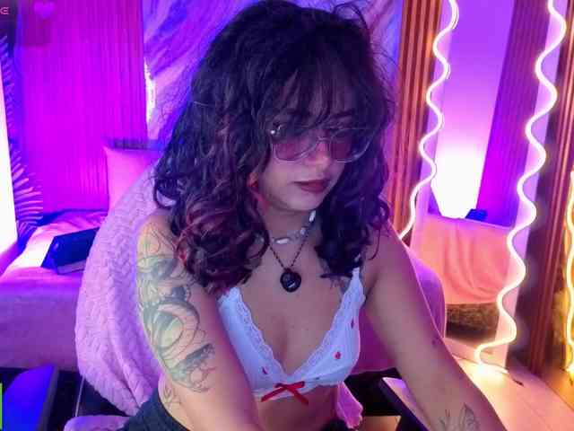 Kristen-tay