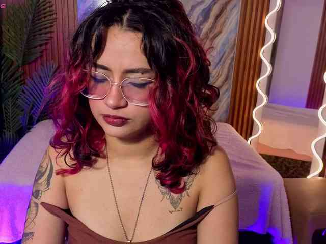Kristen-tay webcam