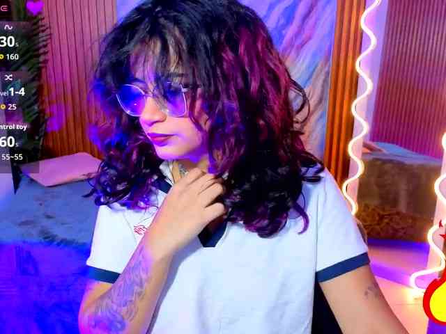 Kristen-tay webcam