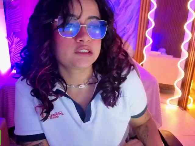 Kristen-tay