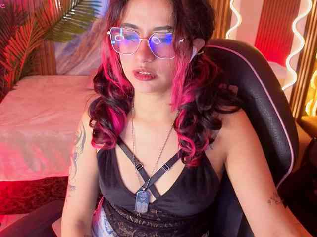 Kristen-tay webcam