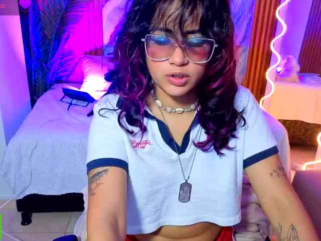 Kristen-tay webcam