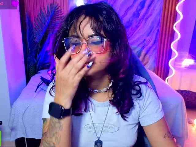 Kristen-tay webcam