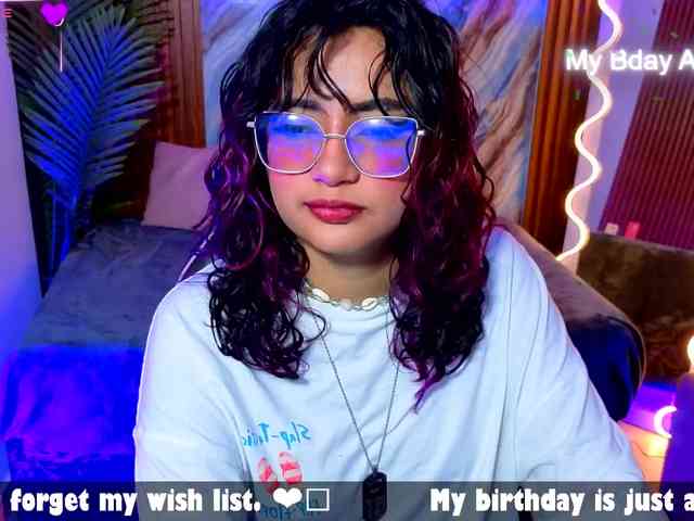 Kristen-tay webcam