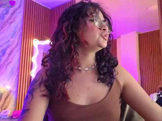 Kristen-tay webcam