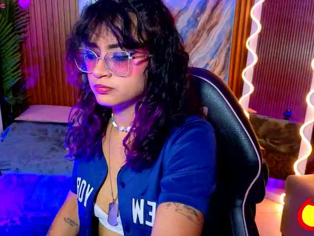 Kristen-tay webcam