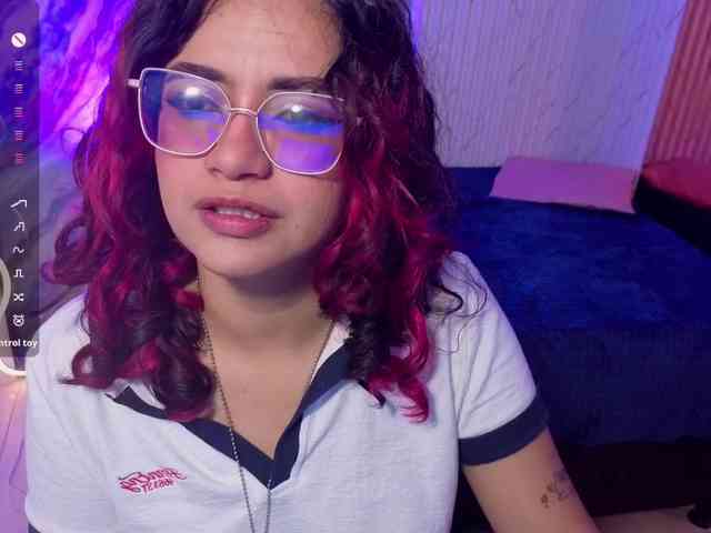 Kristen-tay webcam