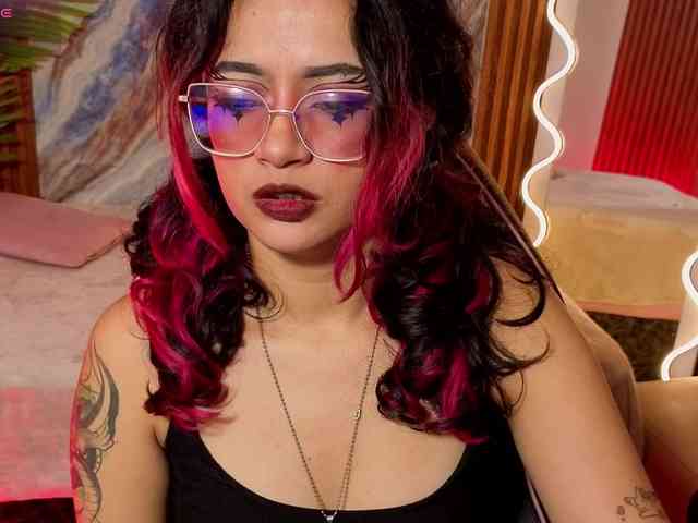 Kristen-tay webcam